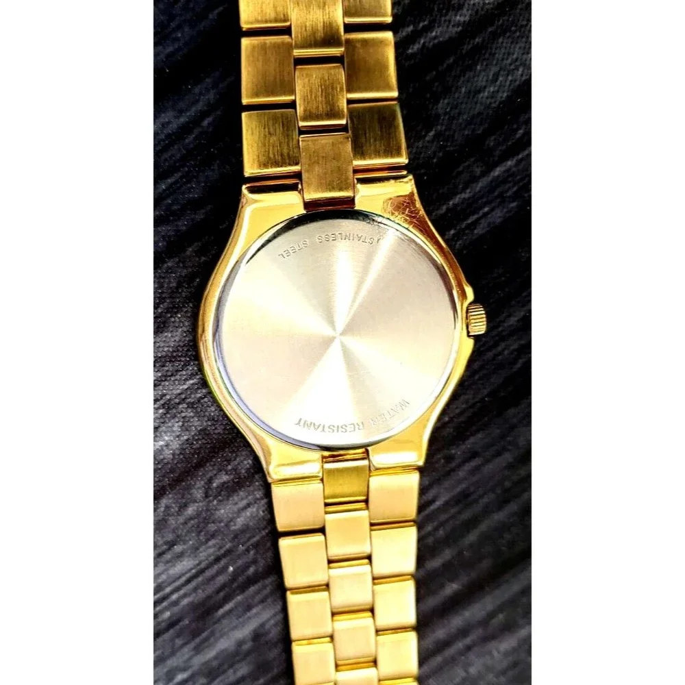 Wittnauer Swiss Made Jv8322 Men's‎ Watch  Excellent Condition